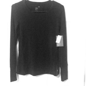 GapFit Breathe Long-Sleeve Top
